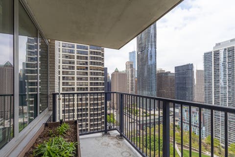 Tiny photo for 400 E RANDOLPH Street #3320, Chicago, IL 60601 (MLS # 12631148)