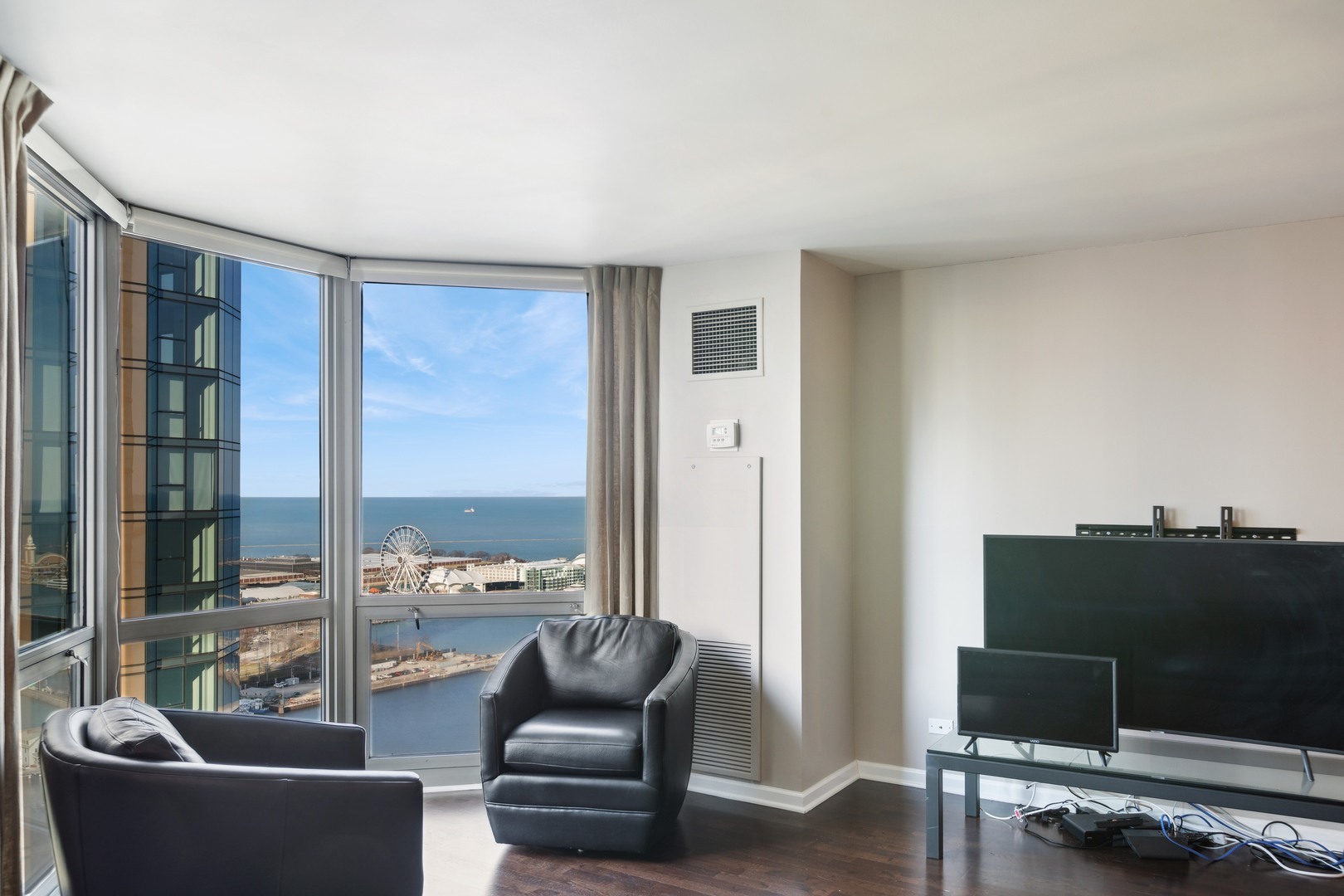 195 N Harbor Drive 3009