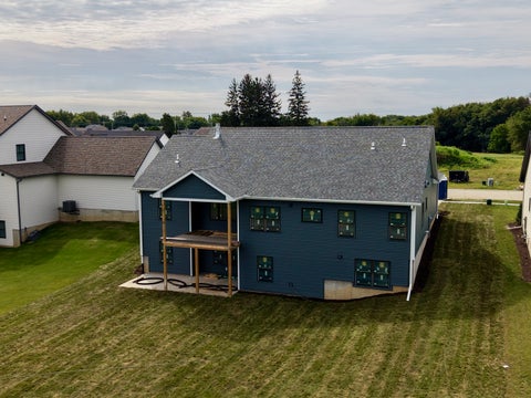 Tiny photo for 9 Viola Drive, Leclaire, IA 52753 (MLS # 12725079)