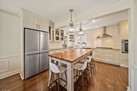 Tiny photo for 901 S Seminary Avenue, Park Ridge, IL 60068 (MLS # 12613461)