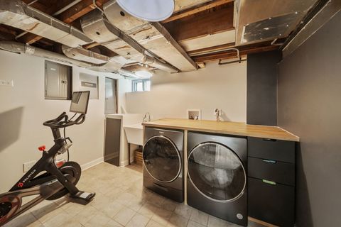 Tiny photo for 901 S Seminary Avenue, Park Ridge, IL 60068 (MLS # 12613461)