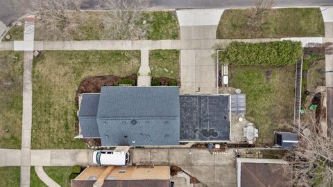 Tiny photo for 901 S Seminary Avenue, Park Ridge, IL 60068 (MLS # 12613461)