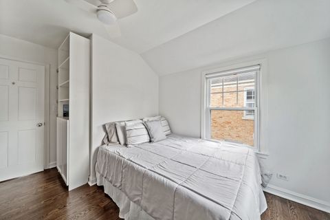 Tiny photo for 901 S Seminary Avenue, Park Ridge, IL 60068 (MLS # 12613461)