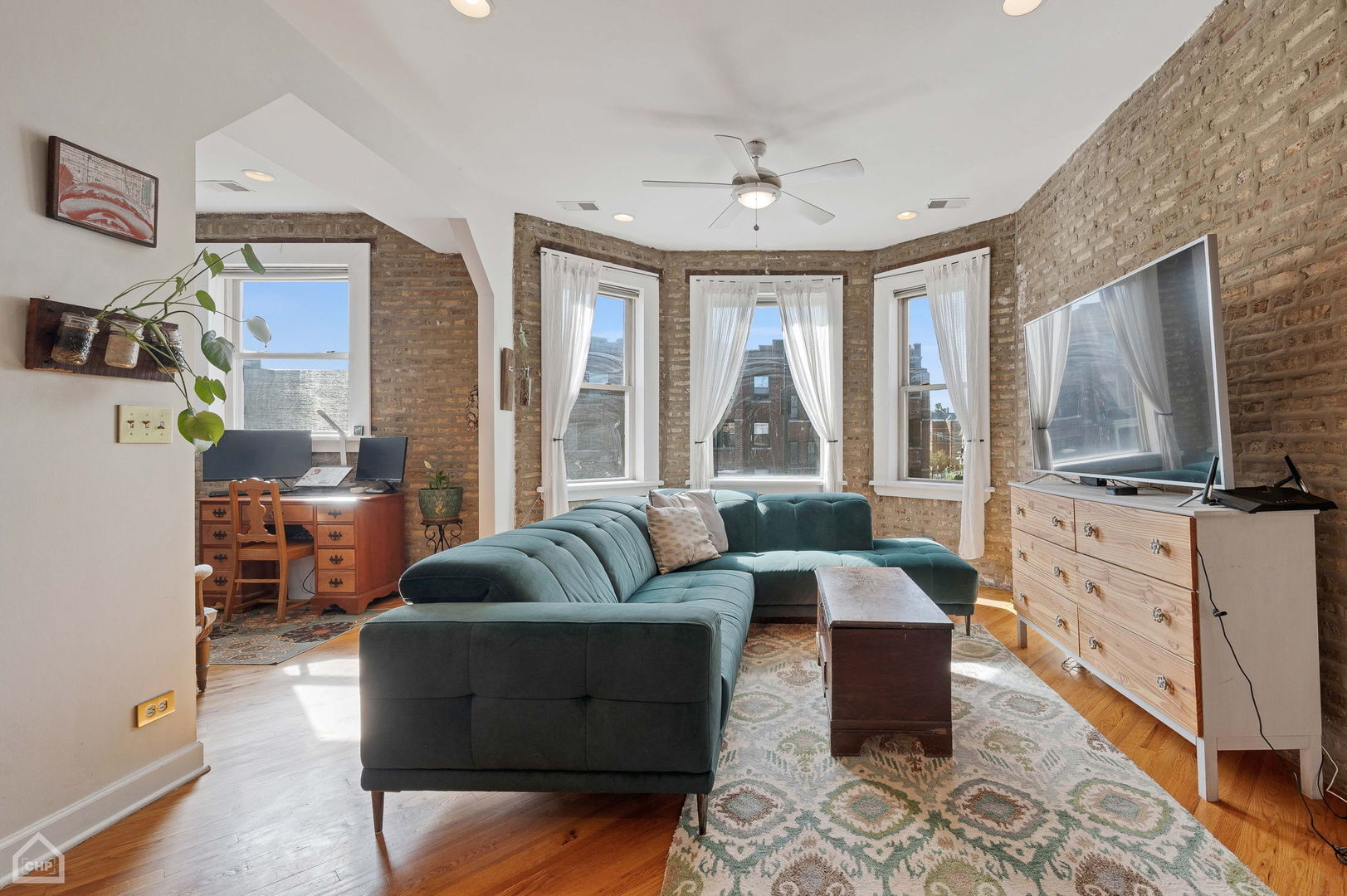 2627 N Kimball Avenue 2A