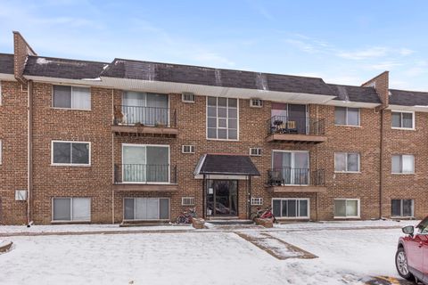 Photo of 215 S Hale Street #9B, Addison, IL 60101 (MLS # 12584306)