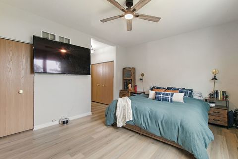 Tiny photo for 100 S Constitution Drive, Aurora, IL 60506 (MLS # 12612438)