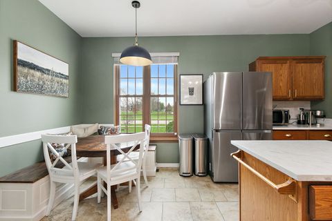 Tiny photo for 100 S Constitution Drive, Aurora, IL 60506 (MLS # 12612438)