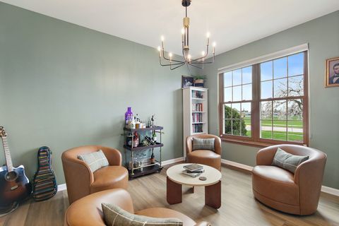 Tiny photo for 100 S Constitution Drive, Aurora, IL 60506 (MLS # 12612438)