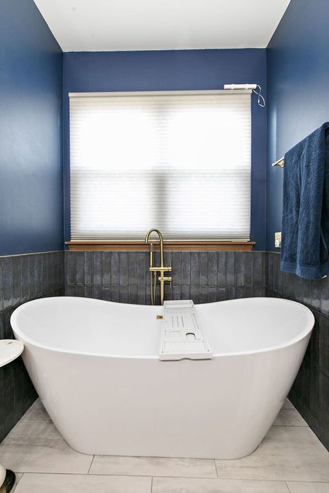 Tiny photo for 100 S Constitution Drive, Aurora, IL 60506 (MLS # 12612438)