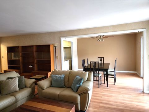 Tiny photo for 1S055 Spring Road #2D, Oakbrook Terrace, IL 60181 (MLS # 12602209)