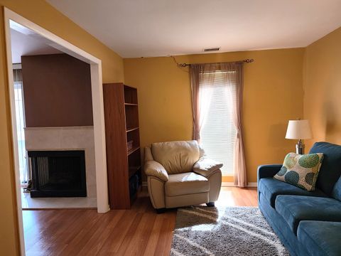 Tiny photo for 1S055 Spring Road #2D, Oakbrook Terrace, IL 60181 (MLS # 12602209)