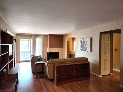 Tiny photo for 1S055 Spring Road #2D, Oakbrook Terrace, IL 60181 (MLS # 12602209)