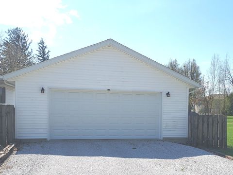 Tiny photo for 604 S Locust Street, Arcola, IL 61910 (MLS # 12614329)