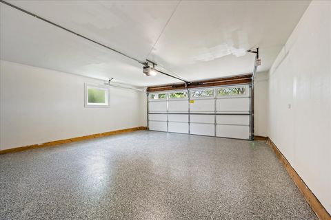 Tiny photo for 1400 E Ironwood Drive, Mount Prospect, IL 60056 (MLS # 12651873)