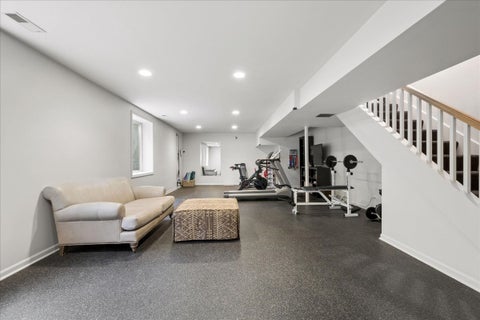 Tiny photo for 9550 Central Park Avenue, Evanston, IL 60203 (MLS # 12685615)