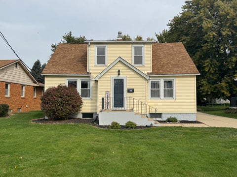 Tiny photo for 423 E South Street, Geneseo, IL 61254 (MLS # 12794022)