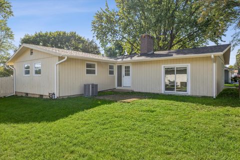 Tiny photo for 3703 W High Street, McHenry, IL 60050 (MLS # 12487144)