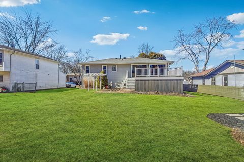 Tiny photo for 316 Bedford Road, Bolingbrook, IL 60440 (MLS # 12594216)