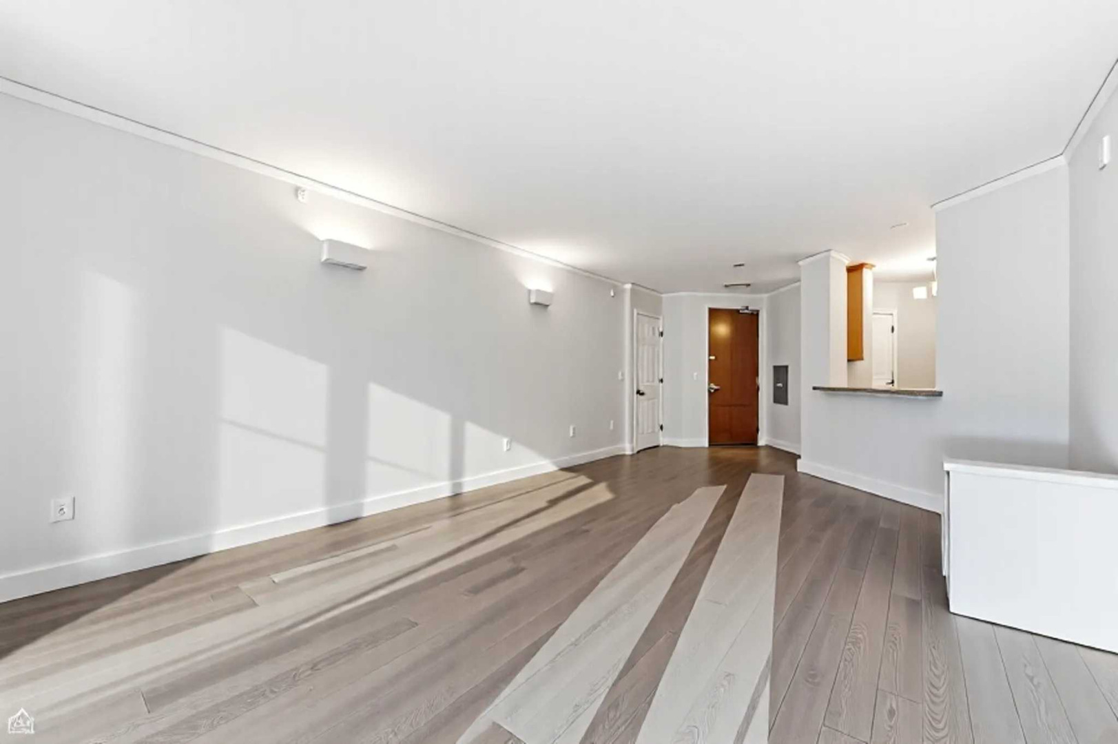 420 E Waterside Drive 1502