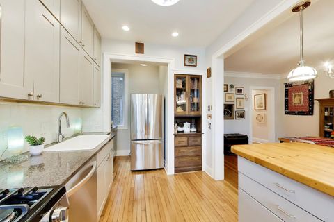 Tiny photo for 1324 W Albion Avenue #1E, Chicago, IL 60626 (MLS # 12596742)