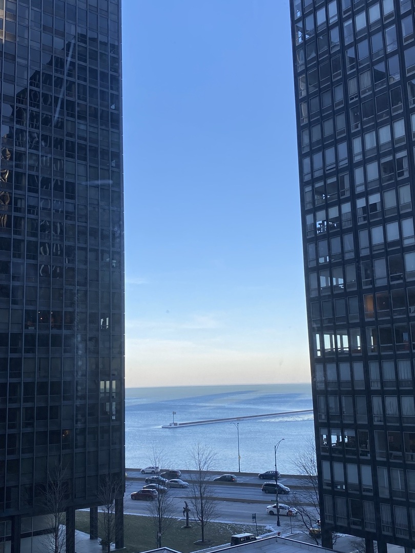 260 E CHESTNUT Street 708