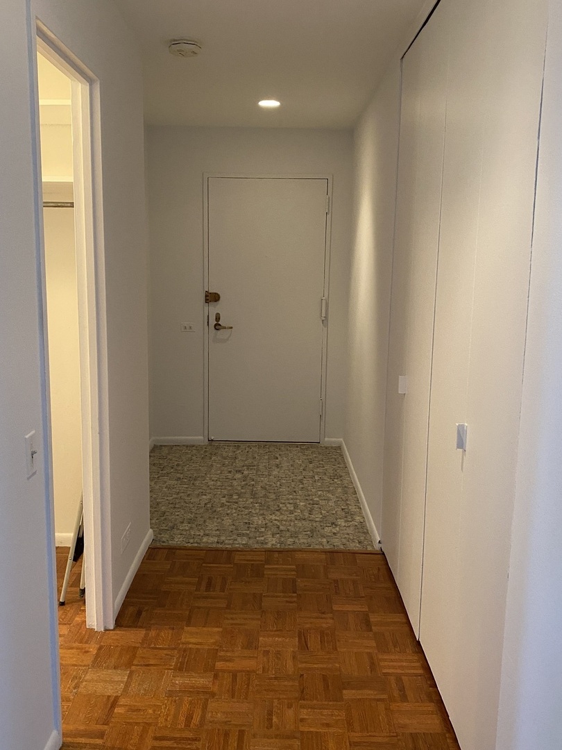 260 E CHESTNUT Street 708