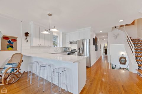 Tiny photo for 1012 N Wood Street #3, Chicago, IL 60622 (MLS # 12614116)
