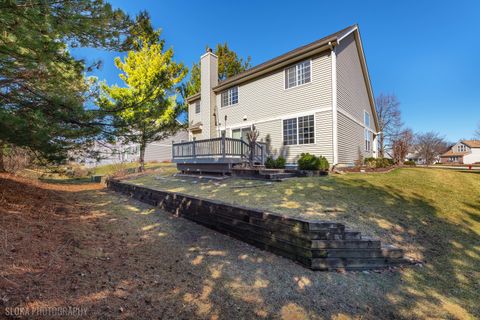 Tiny photo for 735 Nashua Court, Crystal Lake, IL 60012 (MLS # 12570994)