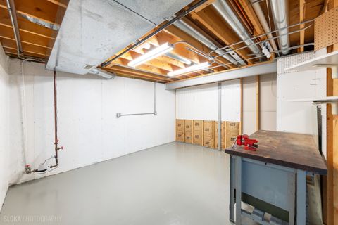 Tiny photo for 735 Nashua Court, Crystal Lake, IL 60012 (MLS # 12570994)