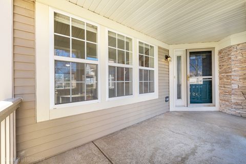 Tiny photo for 735 Nashua Court, Crystal Lake, IL 60012 (MLS # 12570994)