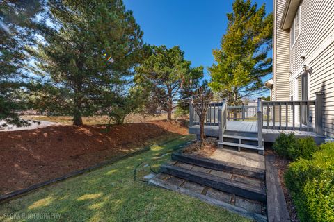 Tiny photo for 735 Nashua Court, Crystal Lake, IL 60012 (MLS # 12570994)