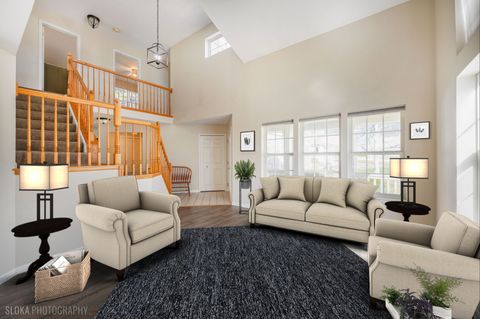 Tiny photo for 735 Nashua Court, Crystal Lake, IL 60012 (MLS # 12570994)