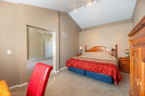 Tiny photo for 735 Nashua Court, Crystal Lake, IL 60012 (MLS # 12570994)