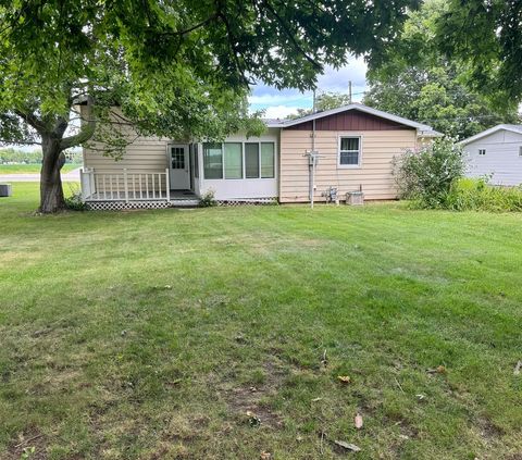 Tiny photo for 905 E Harrison Street, Villa Grove, IL 61956 (MLS # 12697540)
