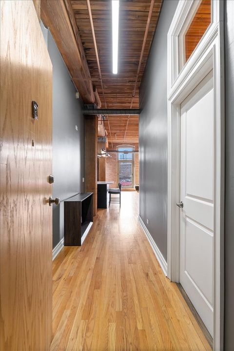 Tiny photo for 550 N Kingsbury Street #106, Chicago, IL 60654 (MLS # 12580563)