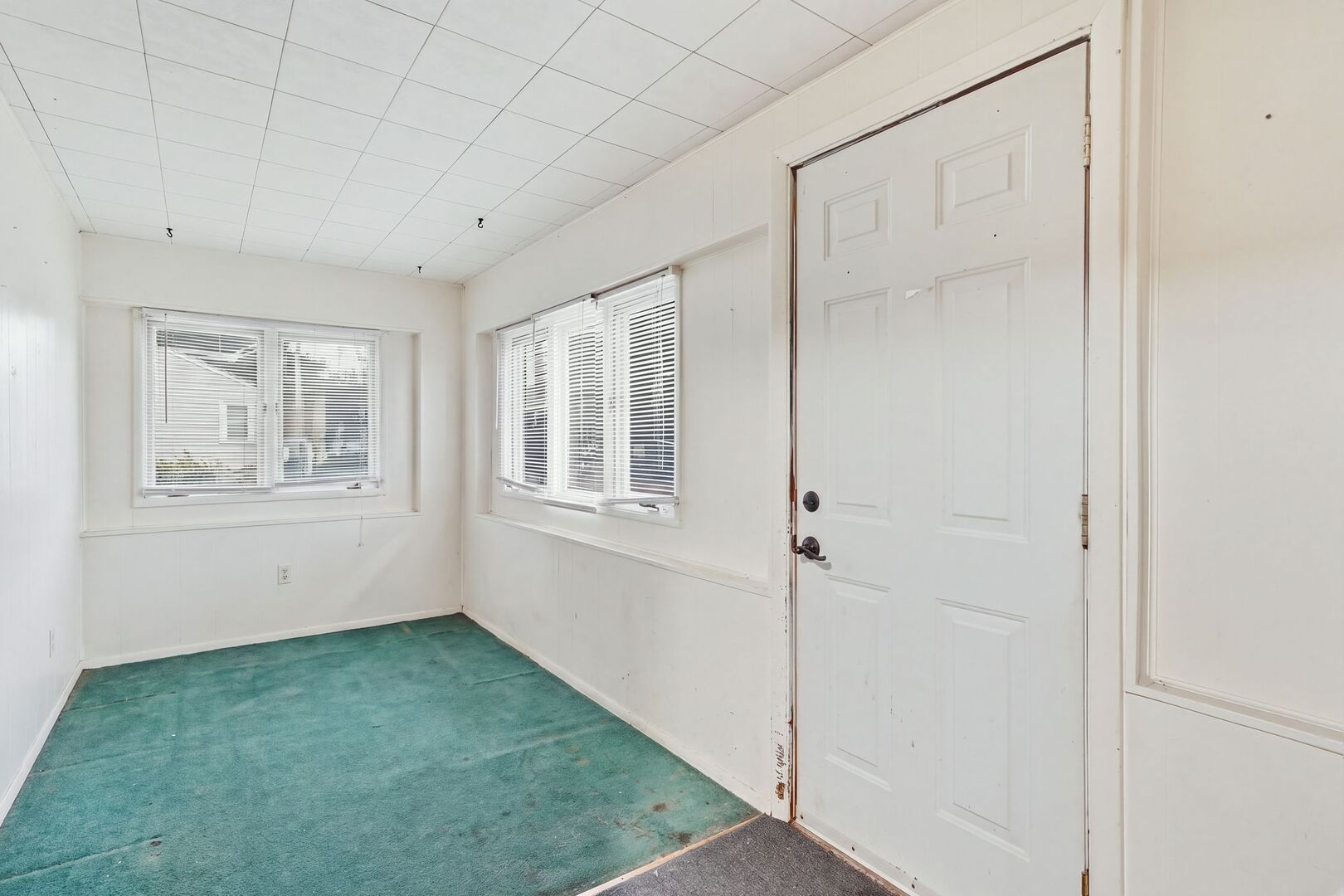 407 Hunter Avenue