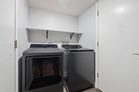 Tiny photo for 740 Countryside Drive, Bolingbrook, IL 60490 (MLS # 12618760)