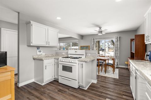 Tiny photo for 1967 Alinda Avenue, Ottawa, IL 61350 (MLS # 12442620)