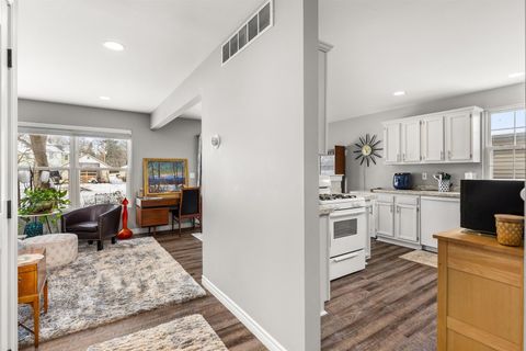 Tiny photo for 1967 Alinda Avenue, Ottawa, IL 61350 (MLS # 12442620)