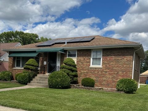 Photo of 3215 Ernst Street, Franklin Park, IL 60131 (MLS # 12682790)