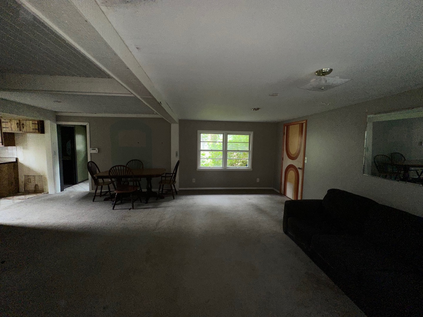 4711 Parkview Drive