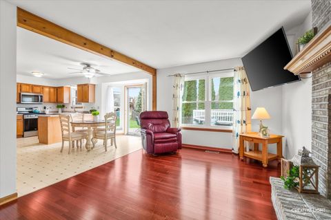 Tiny photo for 24150 Golden Sunset Drive, Plainfield, IL 60585 (MLS # 12606713)