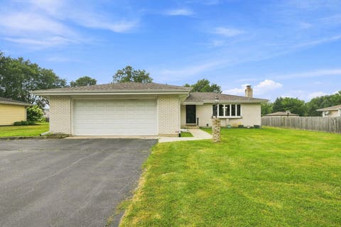 Tiny photo for 2807 Westmoreland Street, New Lenox, IL 60451 (MLS # 12703007)