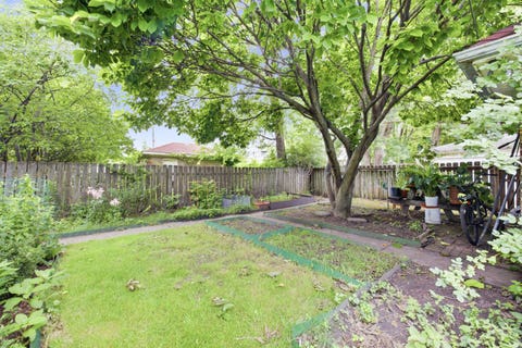 Tiny photo for 6542 N MAPLEWOOD Avenue, Chicago, IL 60645 (MLS # 12701486)