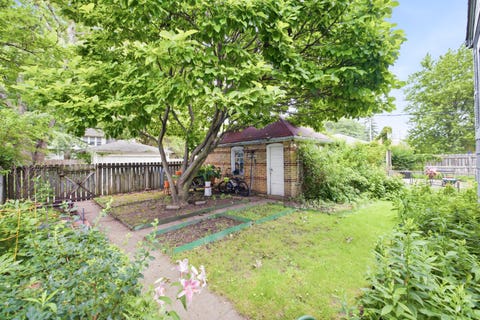 Tiny photo for 6542 N MAPLEWOOD Avenue, Chicago, IL 60645 (MLS # 12701486)