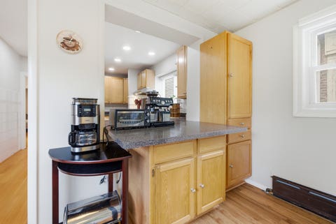 Tiny photo for 6542 N MAPLEWOOD Avenue, Chicago, IL 60645 (MLS # 12701486)