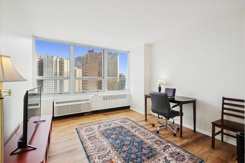 Tiny photo for 4800 S CHICAGO BEACH Drive #1407S, Chicago, IL 60615 (MLS # 12595296)