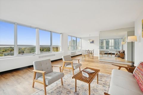 Tiny photo for 4800 S CHICAGO BEACH Drive #1407S, Chicago, IL 60615 (MLS # 12595296)