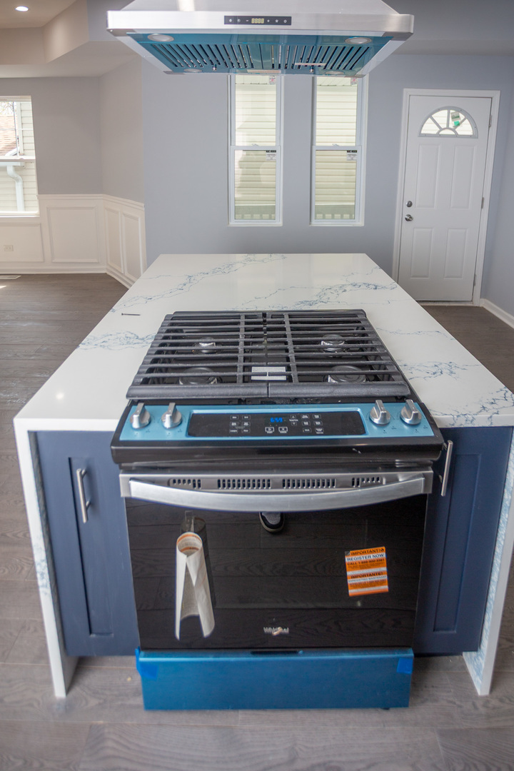 8810 S Morgan Street