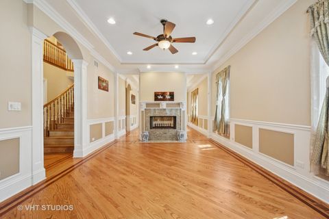 Tiny photo for 4858 W Chase Avenue, Lincolnwood, IL 60712 (MLS # 12556588)